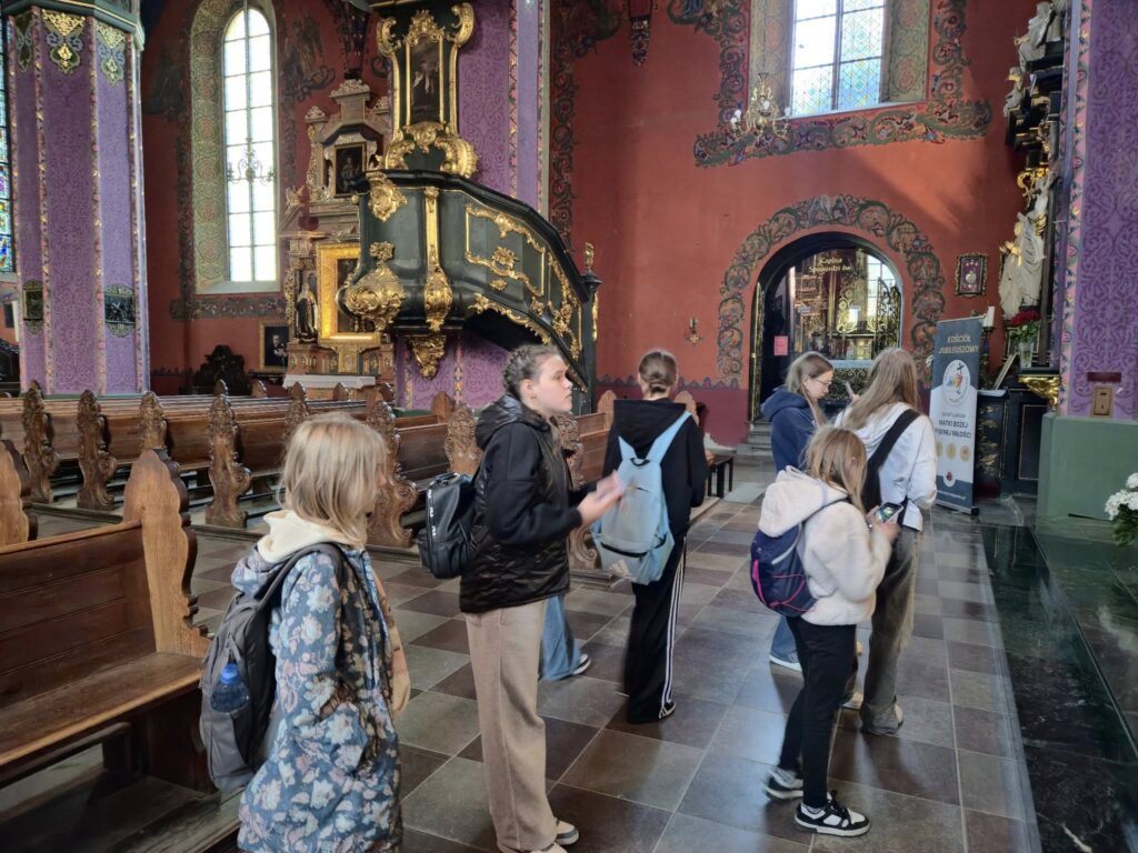 Uczniowie na wycieczce w Bydgoszczy