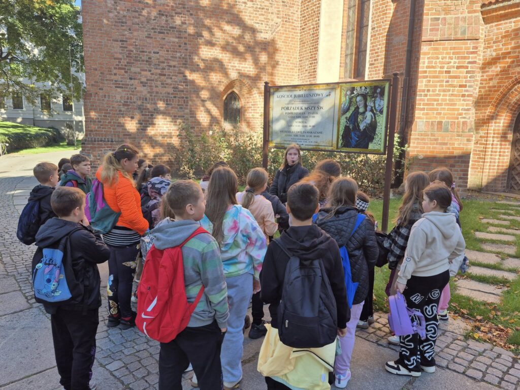 Uczniowie na wycieczce w Bydgoszczy